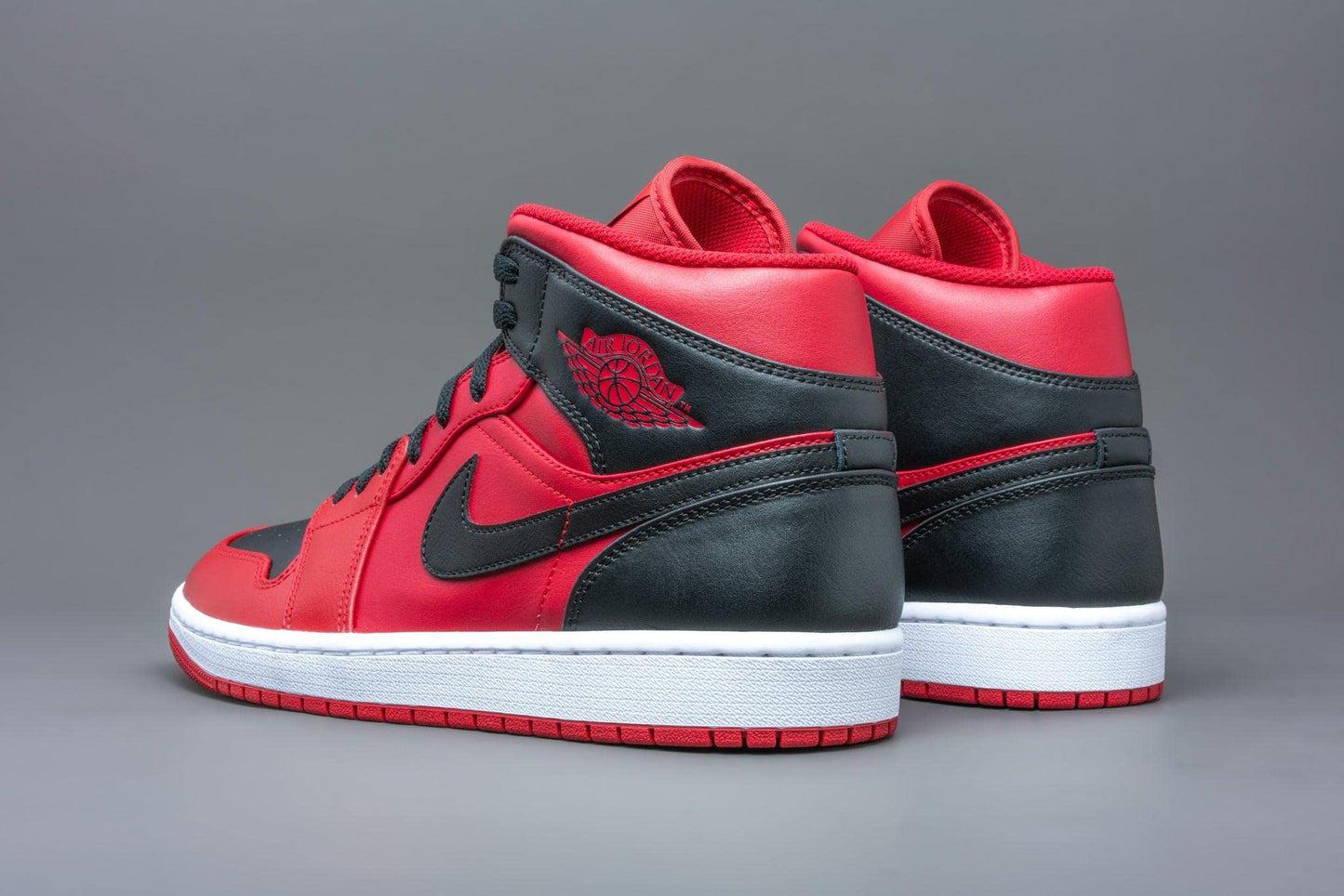 Nike Downshifter 12, Women's Sneaker Red