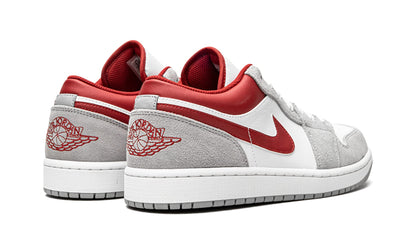 Jordan Mens AIR Jordan 1 Low SE DC6991 016 White/Grey/Red