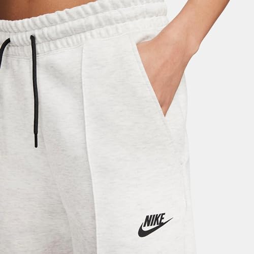 Nike Women's Sporty