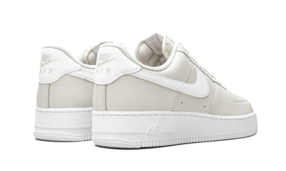 Nike Men's Basketball Shoe, 37W Lt Bone White
