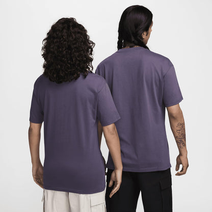Nike SB M90 Skate T-Shirt (Dark Raisin, FZ5285-573)