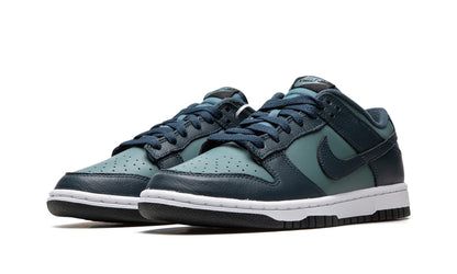 Nike mens Sneaker Mineral Slate/Armory Navy