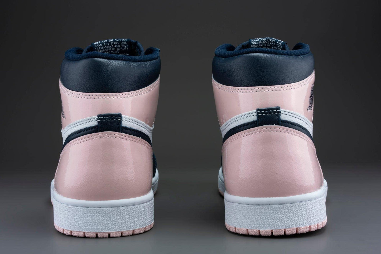Air Jordan 1 Retro High OG "Atmosphere / Bubble Gum" (Wmns)