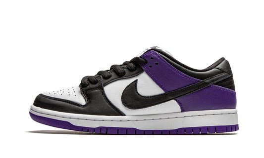 Nike Men's SB Dunk Low Sneaker Purple