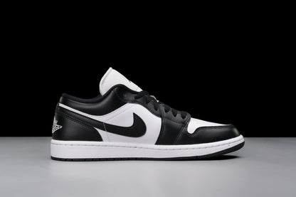 Air Jordan 1 Mid WMNS White Black White