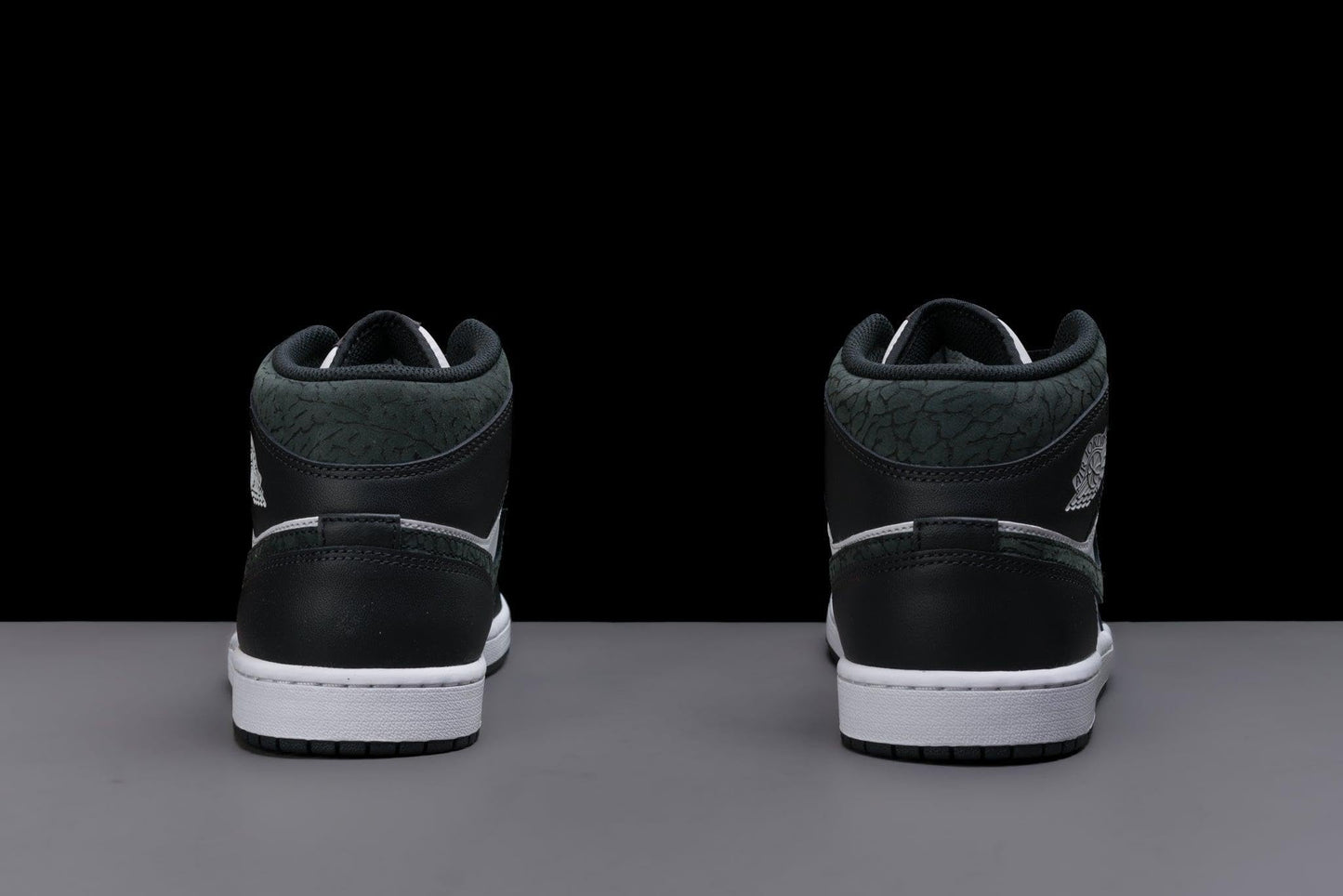 AIR JORDAN 1 Mid SE 'Panda Elephant' FB9911-001 Size, Panda Zwart Wit, 45.5 EU