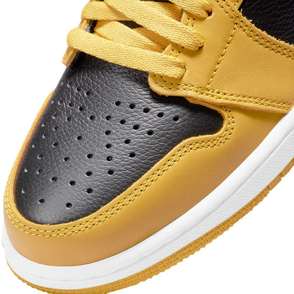 Nike Men's Air Jordan 1 Retro High OG Sneaker Yellow Black