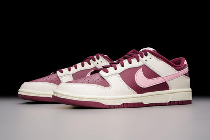 Nike Men's Dunk Low Sneaker Valentine’s Day