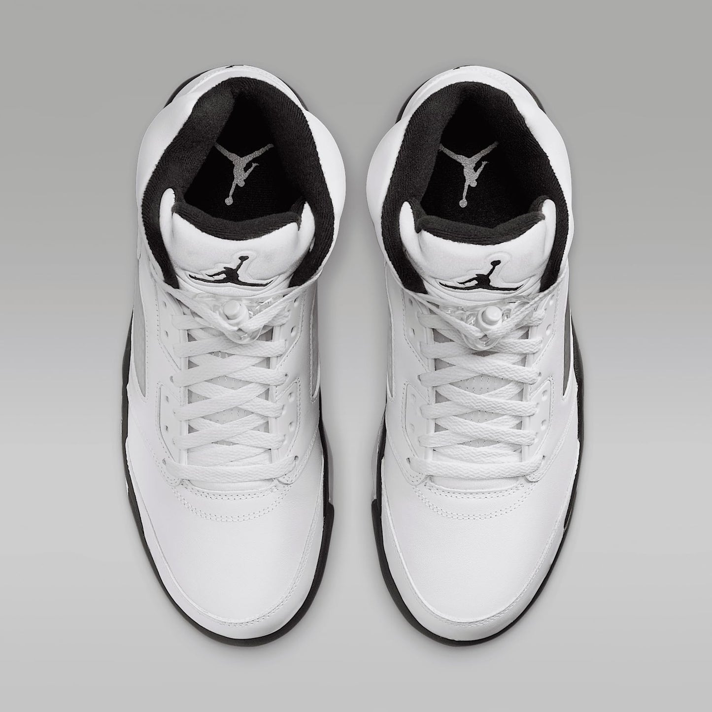 Air Jordan 5 Retro White and Black Men's Shoes (DD0587-110, White/Sail/Metallic Silver/Black)