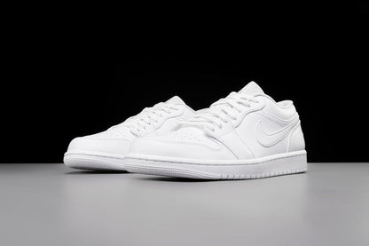 Jordan Mens Air Jordan 1 Low 553558 136 - Size 10 White/White-White