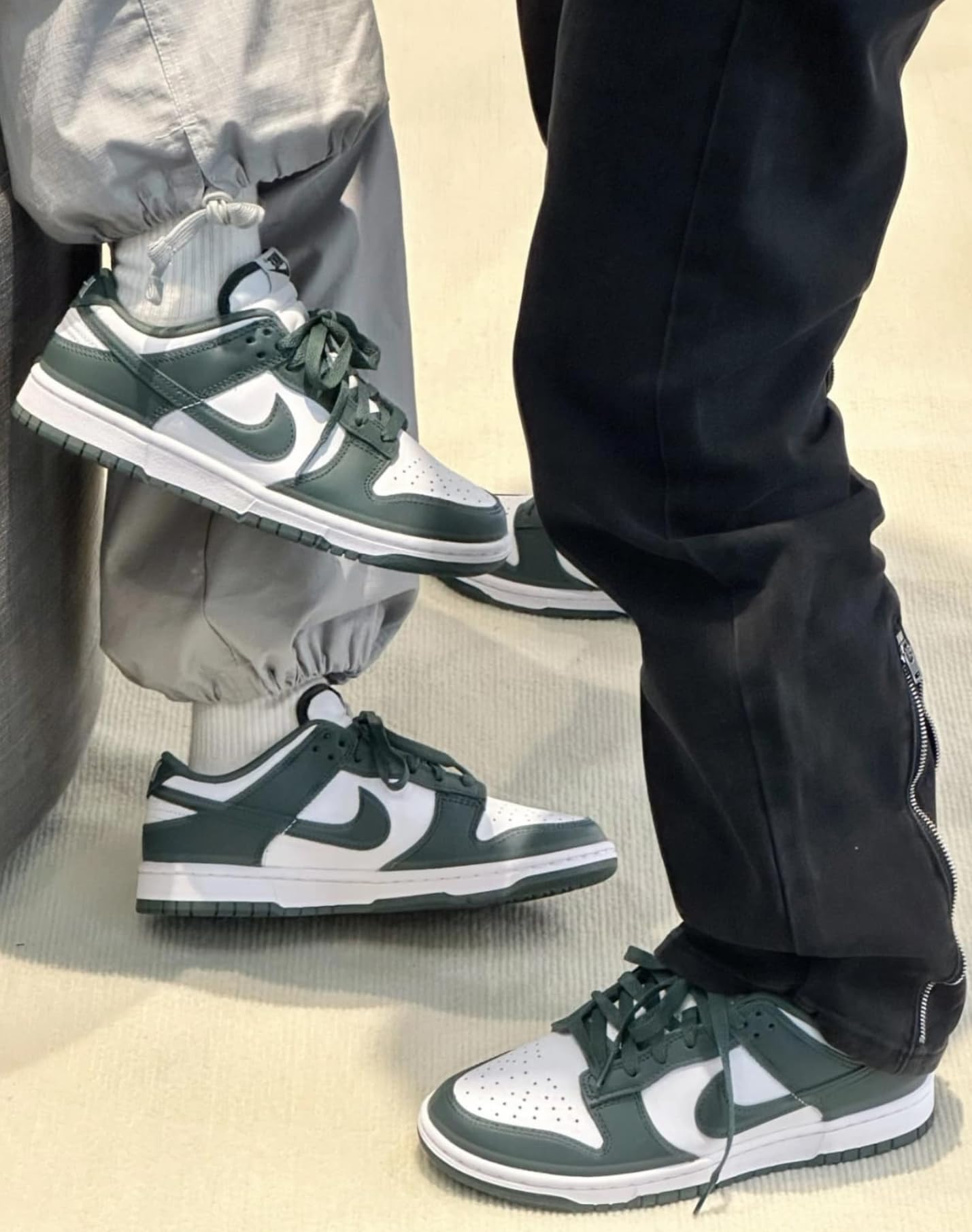 Nike Men's Dunk Low Retro White/White/Vintage Green