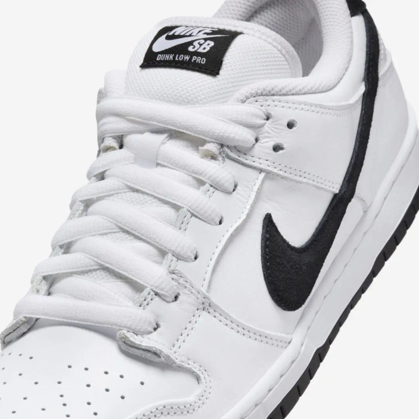 Nike SB Dunk Low Pro - White/Black/White