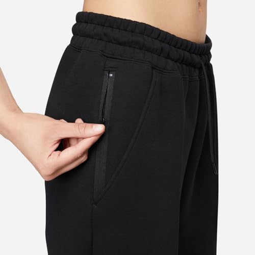 Nike Women's Sporty