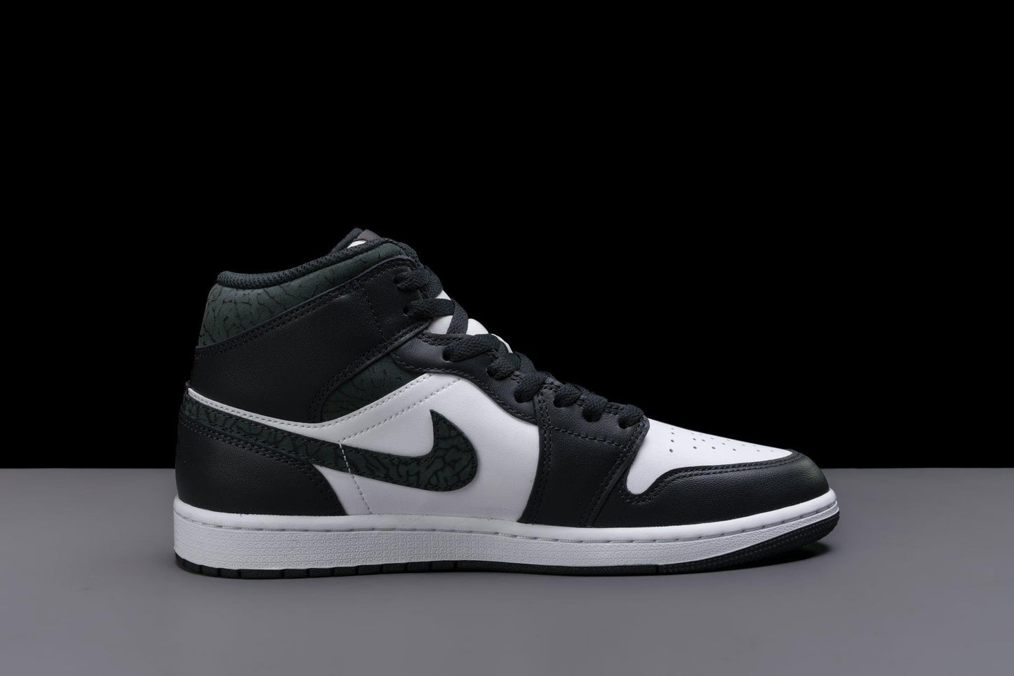 AIR JORDAN 1 Mid SE 'Panda Elephant' FB9911-001 Size, Panda Zwart Wit, 45.5 EU