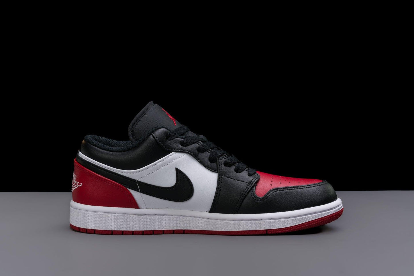 AIR JORDAN unisex-adult Modern White Black Varsity Red