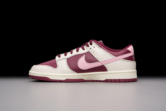 Nike Men's Dunk Low Sneaker Valentine’s Day